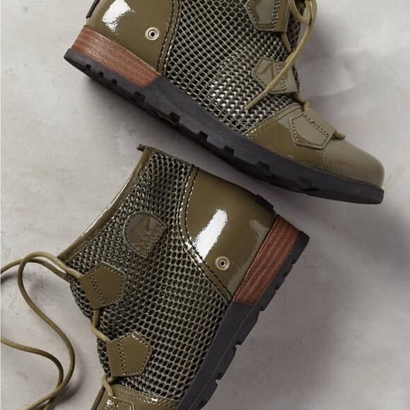 Sorel Women’s Major Lace Mesh Boot Patent Leather Hunter Green Lace-Up Flats 6.5 - Picture 2 of 9